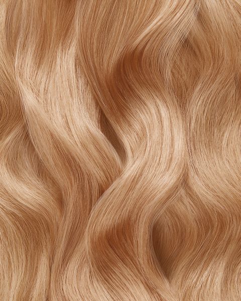 Seamless Tape Hair Extensions in Dark Blonde